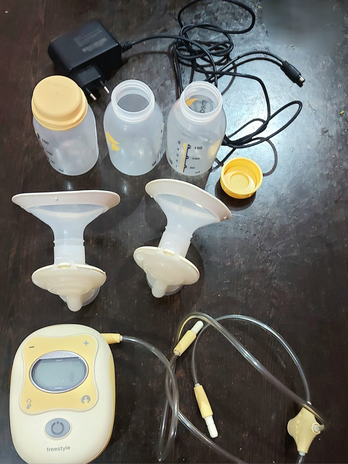 Medela Freestyle Double Electric Breast Pump – Uptot